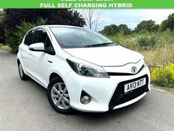 White Used 2013 Toyota Yaris T4 Hatchback | £8,950