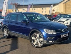 Blue Used 2019 VW Tiguan Match SUV | £15,495 (Fair price)