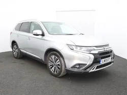 Metallic silver Used 2019 Mitsubishi Outlander SUV | £14,490 (Fair price)