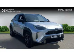 Silver Used 2022 Toyota Yaris Cross SUV | £20,384 (Good price)