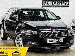 Black Used 2019 Skoda Superb SE Hatchback | £8,000 (Fair price)