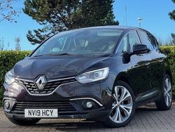 Mauve/purple Used 2019 Renault Scénic IV Signature MPV | £11,495 (Fair price)