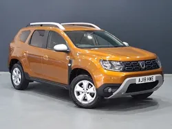 Orange Used 2018 Dacia Duster Comfort SUV | £8,298 (Fair price)