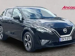 Pearl black Used 2021 Nissan Qashqai N-Connecta SUV | £18,975 (A bit pricey)