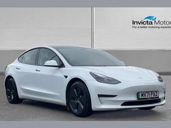 White Used 2021 Tesla Model 3 Long Range AWD Sedan | £20,995 (Fair price)