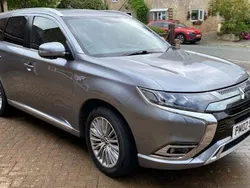 Used 2019 Mitsubishi Outlander P-HEV Estate | £9,980 (Good price)