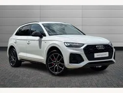 Glacier white Used 2022 Audi Q5 Comfort SUV | £35,495 (Good price)