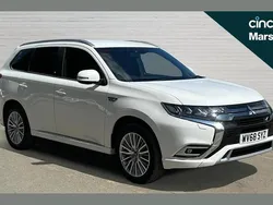 White Used 2018 Mitsubishi Outlander P-HEV SUV | £13,221 (Fair price)