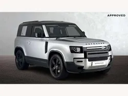 Hakuba silver Used 2021 Land Rover Defender First Edition SUV | £40,750 (Super price)