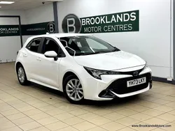White Used 2023 Toyota Corolla Hatchback | £17,885 (Fair price)