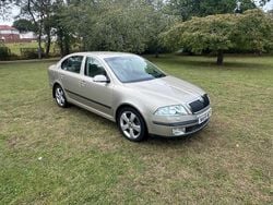 Beige Used 2005 Skoda Octavia Elegance Hatchback | £1,290 (Super price)