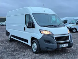 White Used 2020 Peugeot Boxer S Van | £8,795 (Fair price)