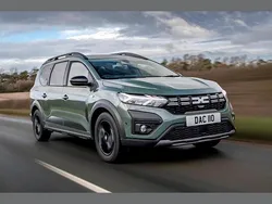 Green Used 2024 Dacia Jogger Expression MPV | £20,495 (Fair price)