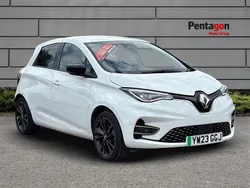 White Used 2023 Renault Zoe Iconic Hatchback | £12,650 (Fair price)