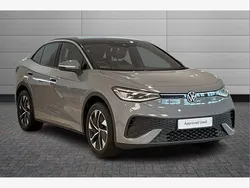 Moonstone grey with black roof Used 2024 VW ID.5 Pro SUV | £28,650 (Super price)