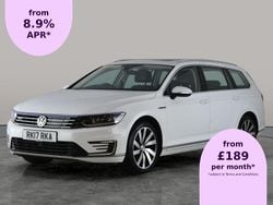 White Used 2017 VW Passat Advance Estate | £11,426 (Fair price)