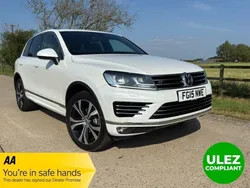 White Used 2015 VW Touareg R-line SUV | £13,495 (Fair price)