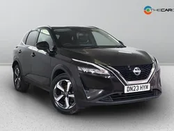 Black Used 2023 Nissan Qashqai N-Connecta SUV | £18,975 (Fair price)