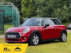 Red Used 2015 Mini Cooper Hatch Hatchback | £6,525 (Fair price)