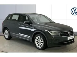 Urano grey Used 2021 VW Tiguan Life SUV | £18,500 (Fair price)