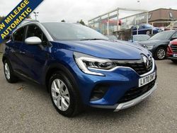 Blue/grey Used 2020 Renault Captur Iconic SUV | £14,750 (Fair price)