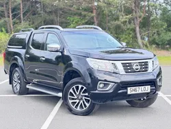 Black Used 2017 Nissan Navara Tekna Pickup | £14,495 (Good price)