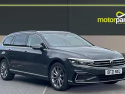 Grey Used 2021 VW Passat Advance Estate | £16,000 (Fair price)