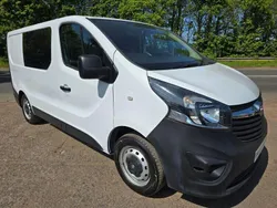 White Used 2017 Vauxhall Vivaro S Van | £7,995 (Good price)