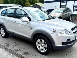 Silver Used 2010 Chevrolet Captiva LT SUV | £2,499