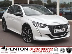 White Used 2022 Peugeot 208 Premium Hatchback | £15,190 (Fair price)