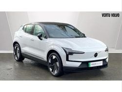 White New 2025 Volvo EX30 Plus SUV | £30,339 (Fair price)