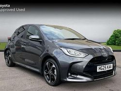 Grey New 2025 Toyota Yaris Hybrid Hatchback | £24,987 (Fair price)