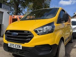 Yellow Used 2019 Ford Transit Custom Estate | £10,495 (Super price)
