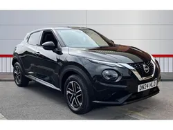Black Used 2024 Nissan Juke N-Connecta SUV | £15,511 (Fair price)