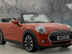 Orange Used 2019 Mini Cooper Exclusive Hatchback | £17,140 (Fair price)