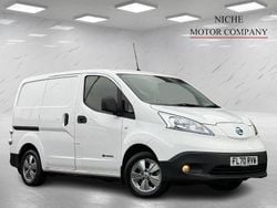 White Used 2020 Nissan e-NV200 Tekna MPV | £7,990 (Fair price)