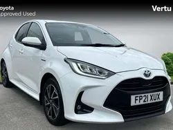 Used 2025 Toyota Yaris Hybrid Design Hatchback | £15,290 (Super price)