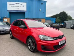 Red Used 2016 VW Golf VII GTD Hatchback | £12,975 (Fair price)