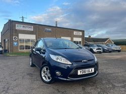 Blue Used 2011 Ford Fiesta Zetec Hatchback | £3,495 (Fair price)
