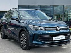Blue Used 2025 VW Tiguan Life SUV | £31,951 (Expensive)