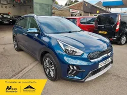 Blue Used 2020 Kia Niro 2 SUV | £14,975 (Fair price)