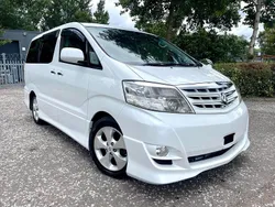 Pearl white Used 2007 Toyota Alphard Platinum MPV | £10,499