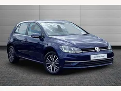 Blue Used 2018 VW Golf VII SE Hatchback | £12,750 (Fair price)