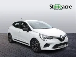 White Used 2022 Renault Clio V Evolution Hatchback | £12,600 (Good price)
