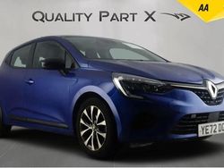 Blue Used 2022 Renault Clio V Evolution Hatchback | £11,300 (Good price)