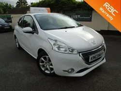 White Used 2013 Peugeot 208 Active Hatchback | £3,499 (Fair price)