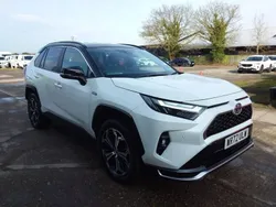 White/black Used 2022 Toyota RAV4 Hybrid SUV | £30,999 (Fair price)