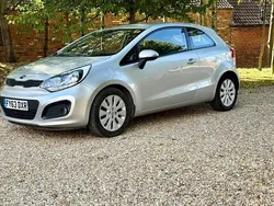 Silver Used 2013 Kia Rio 2 Hatchback | £4,995 (Fair price)