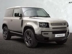 Used 2025 Land Rover Defender SE Dynamic SUV | £47,495