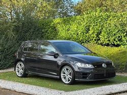 Black Used 2016 VW Golf VII R Hatchback | £15,995 (Fair price)